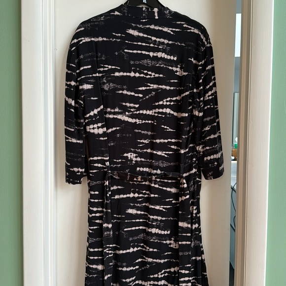 All Saints Kimodo in Black and Blush - Picture 6 of 10